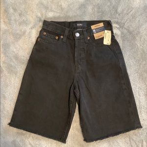 NWT cropped jeans